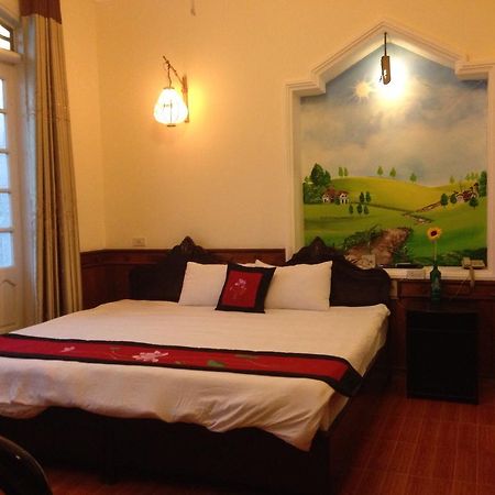 Hue Home Hotel Екстер'єр фото