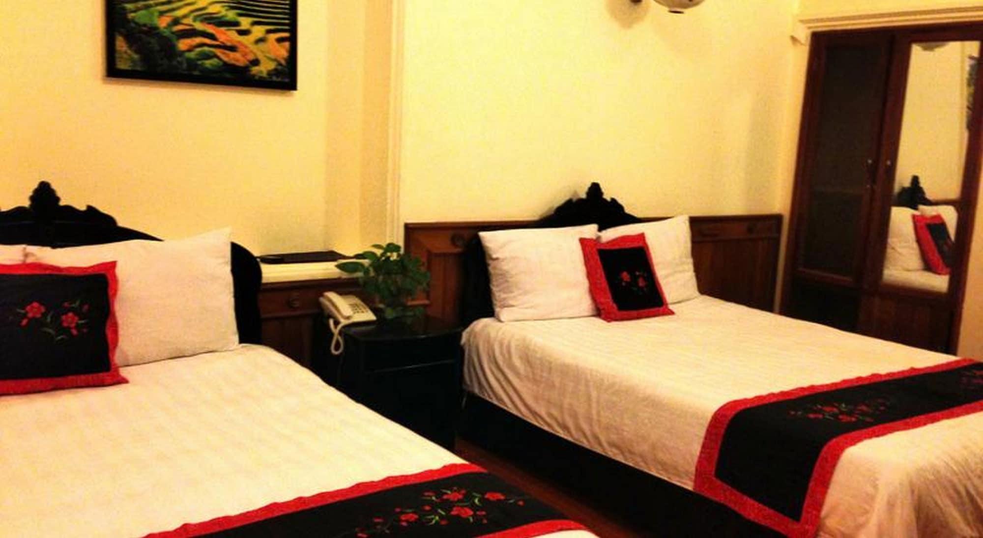 Hue Home Hotel Екстер'єр фото