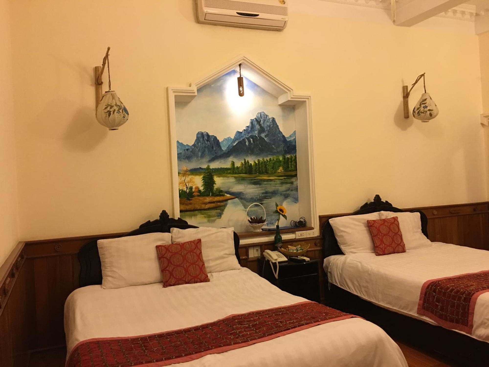 Hue Home Hotel Екстер'єр фото