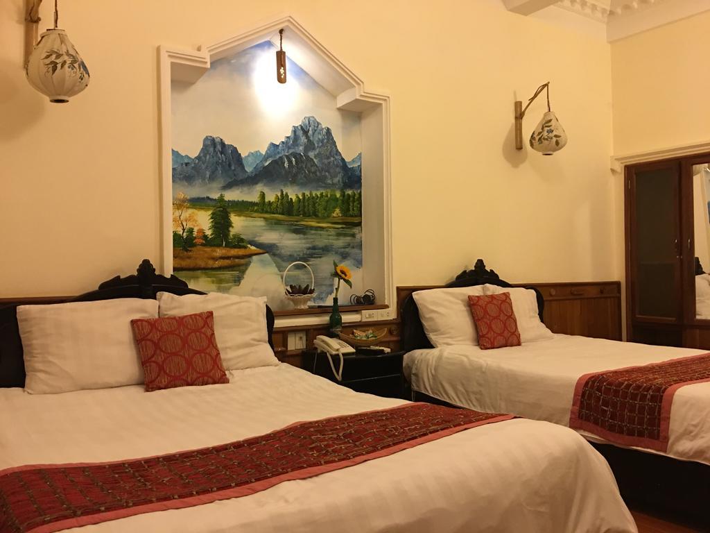 Hue Home Hotel Екстер'єр фото