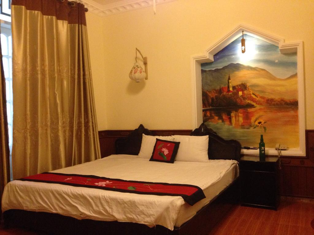 Hue Home Hotel Екстер'єр фото