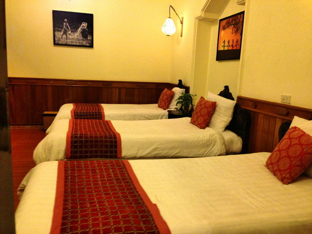Hue Home Hotel Екстер'єр фото